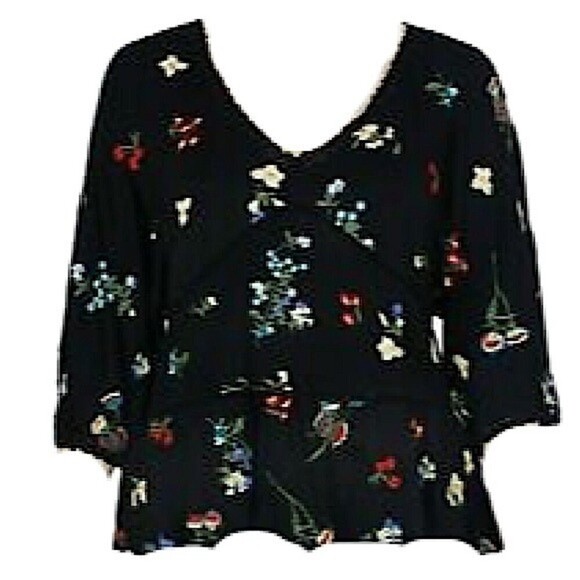 Anthropologie Parvati Floral Boho Embroidered Top Size Medium - Picture 4 of 15